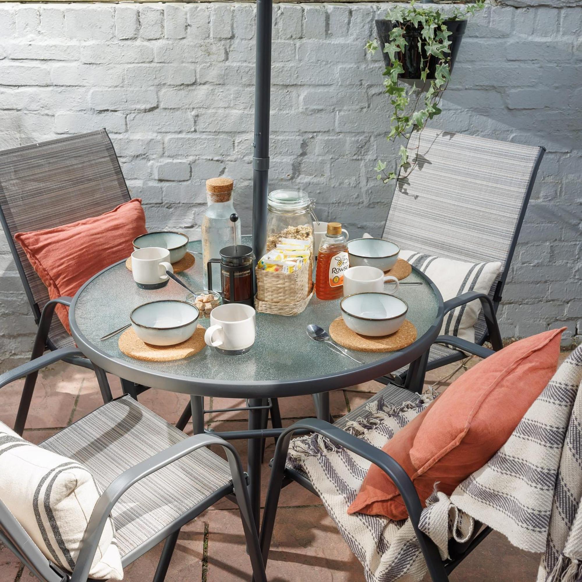 New Luxury For 2024 - Central Plymouth House - Sleeps 10 - Access To Plymouth Town - Close To The Barbican - Pets Welcome - Parking Available - By Luxe Living By Sophia المظهر الخارجي الصورة